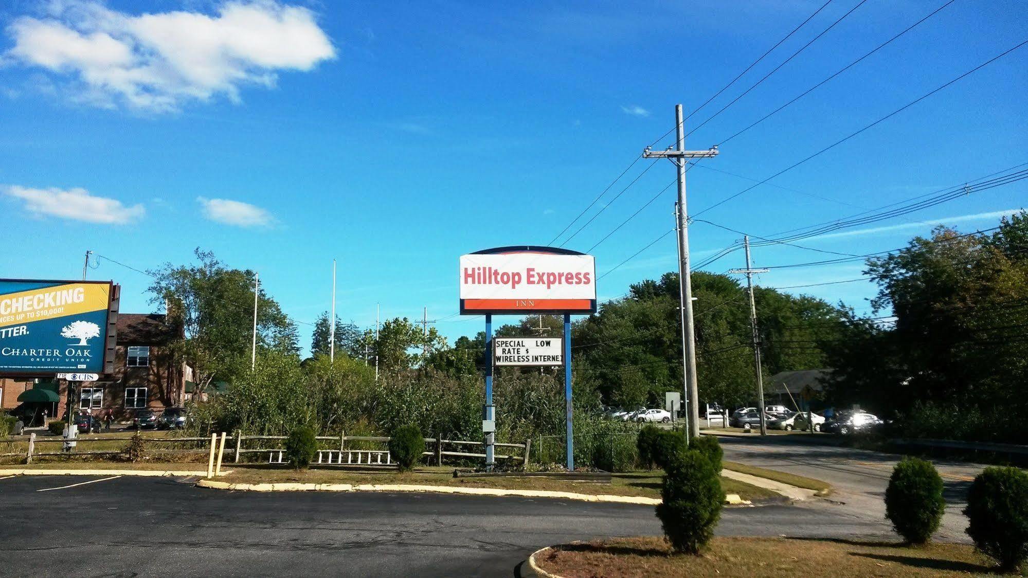 Hilltop Express Inn グロトン エクステリア 写真